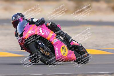 media/Sep-11-2022-SoCal Trackdays (Sun) [[81b7e951af]]/Turn 5 (1110am)/